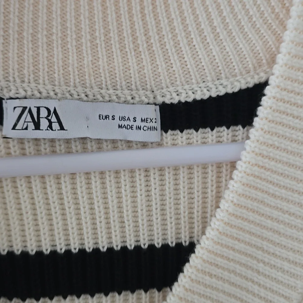 Zara Striped Sweater Vest Size Small - Picture 2 of 5